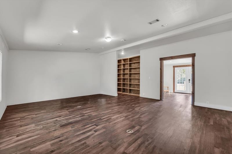 245 Windmill Lane, Waco TX 76705 - Photo 15