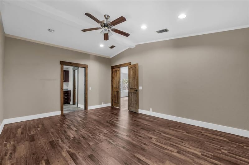 245 Windmill Lane, Waco TX 76705 - Photo 11