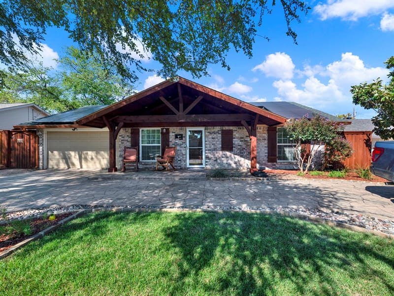 1405 Williamsburg Drive, Plano TX 75074 - Photo 2