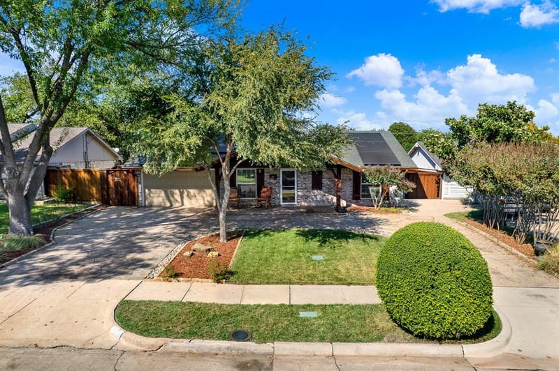 1405 Williamsburg Drive, Plano TX 75074 - Photo 3