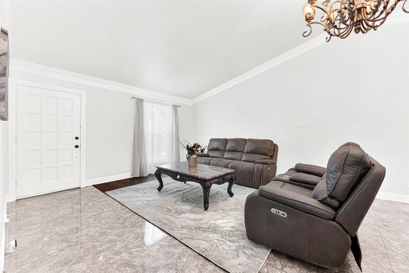1405 Williamsburg Drive, Plano TX 75074 - Photo 5