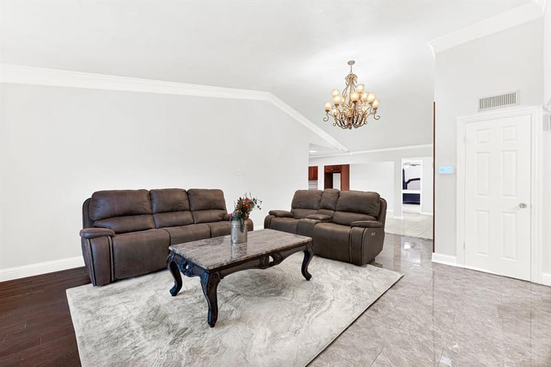 1405 Williamsburg Drive, Plano TX 75074 - Photo 4
