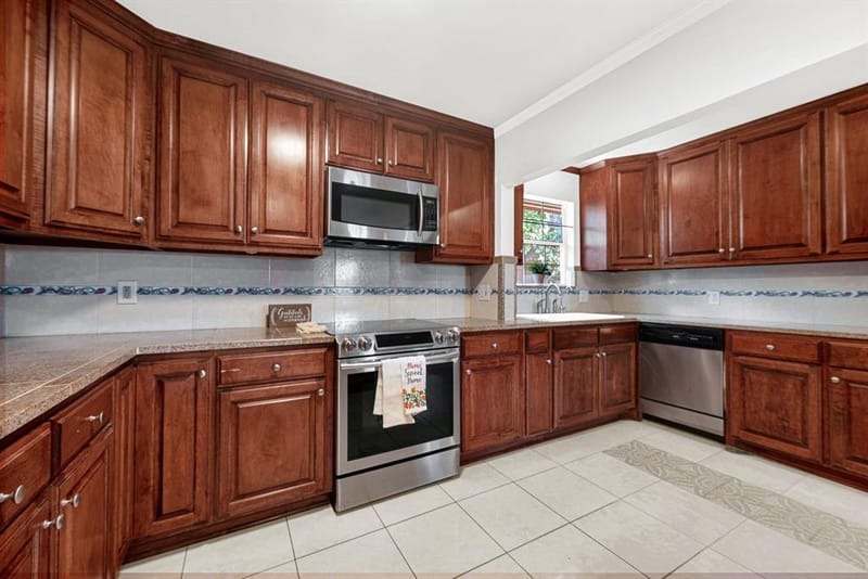 1405 Williamsburg Drive, Plano TX 75074 - Photo 8