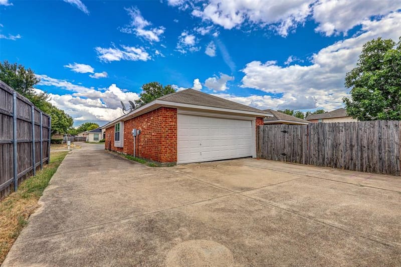 1125 Rio Bravo Drive, DeSoto TX 75115 - Photo 27