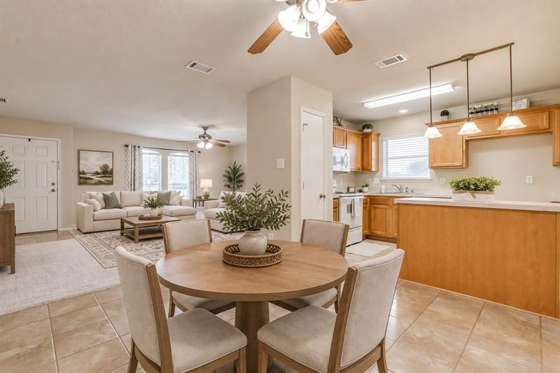 549 Bretts Way, Burleson TX 76028 - Photo 13