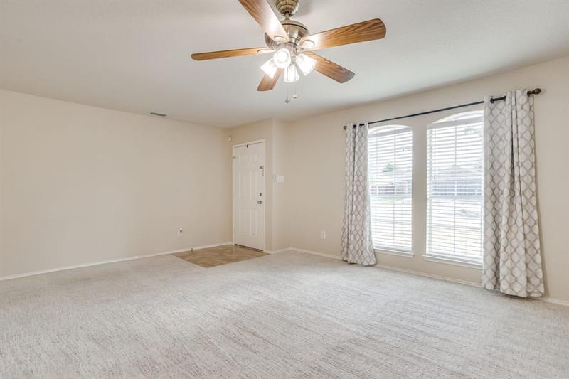549 Bretts Way, Burleson TX 76028 - Photo 7