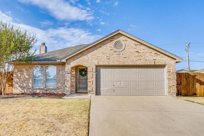 549 Bretts Way, Burleson TX 76028