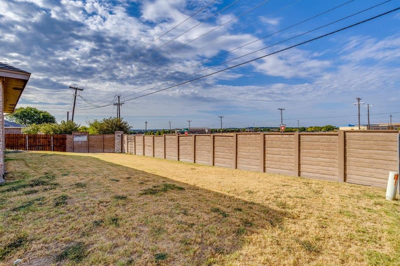 549 Bretts Way, Burleson TX 76028 - Photo 38