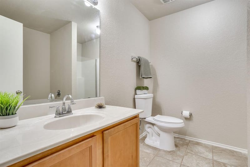 549 Bretts Way, Burleson TX 76028 - Photo 25