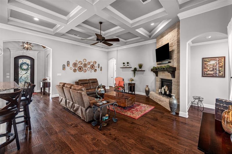 329 Kenyon Court, Granbury TX 76049 - Photo 18