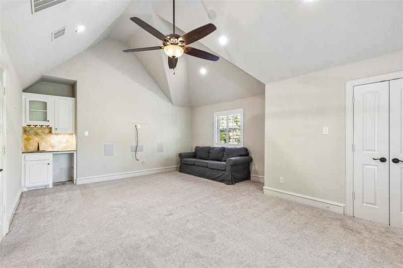 8523 Lakemont Drive, Dallas TX 75209 - Photo 18
