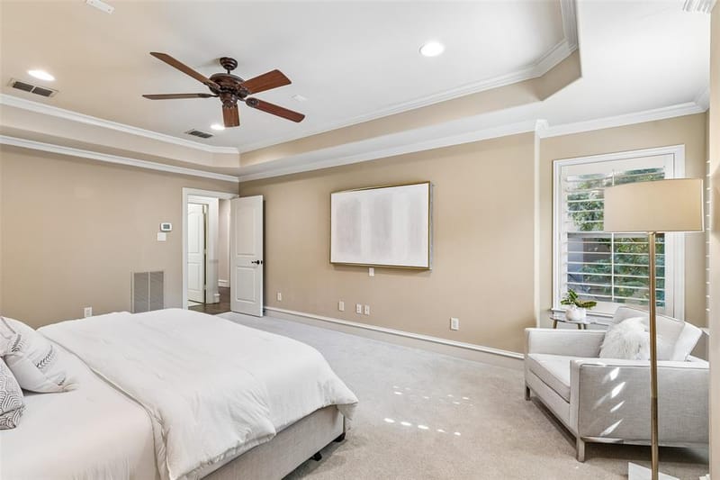 8523 Lakemont Drive, Dallas TX 75209 - Photo 29