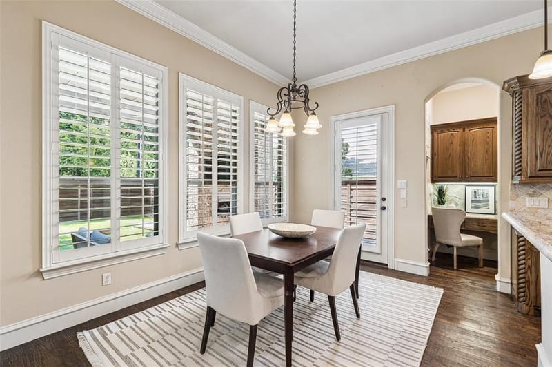 8523 Lakemont Drive, Dallas TX 75209 - Photo 8