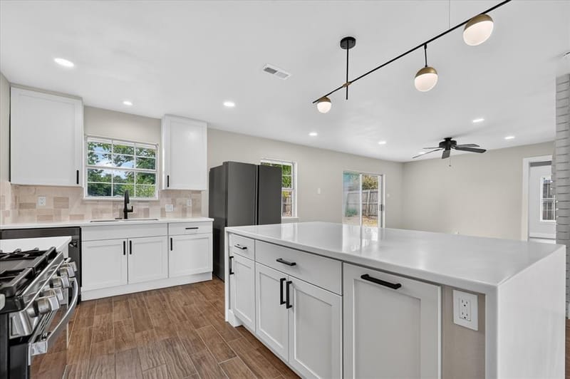 3615 Morningstar Lane, Farmers Branch TX 75234 - Photo 7