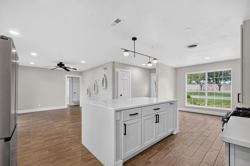 3615 Morningstar Lane, Farmers Branch TX 75234 - Photo 8