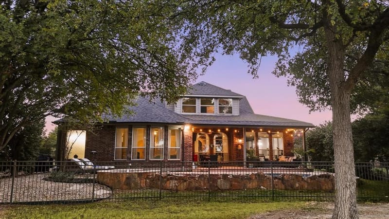 9355 Blanco Drive, Lantana TX 76226 - Photo 4