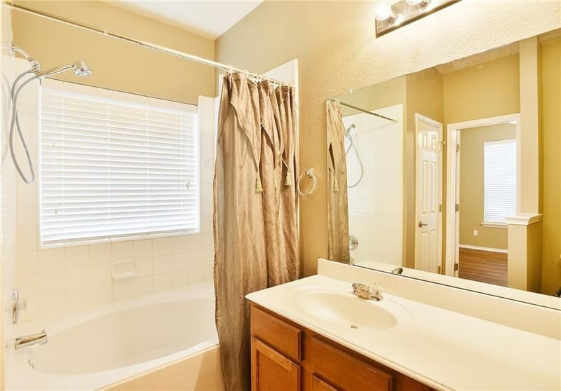 9109 Nathaniel Drive, Providence Village TX 76227 - Photo 16