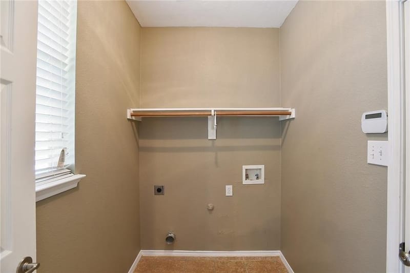9109 Nathaniel Drive, Providence Village TX 76227 - Photo 14