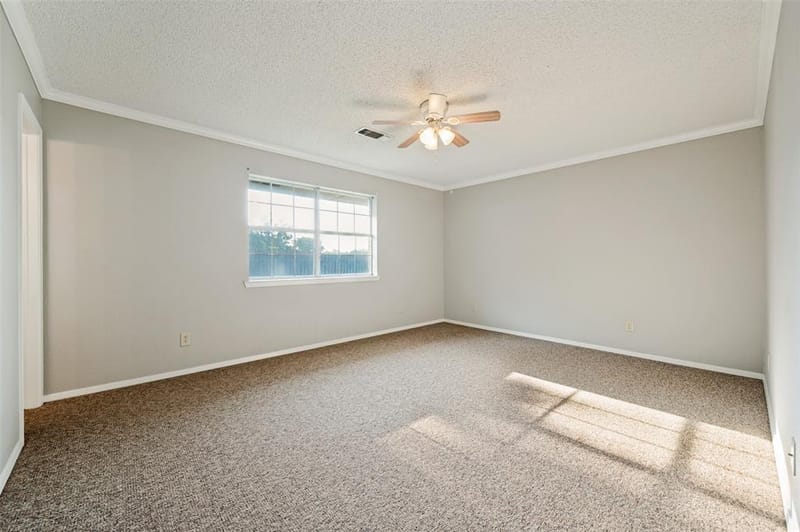 101 Sara Court, Collinsville TX 76233 - Photo 14