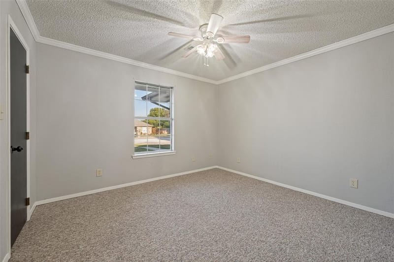 101 Sara Court, Collinsville TX 76233 - Photo 19