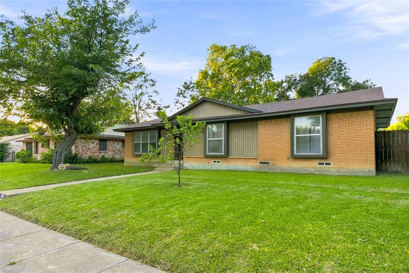 111 W Kenwood Drive, Garland TX 75041 - Photo 17