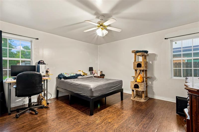 111 W Kenwood Drive, Garland TX 75041 - Photo 11