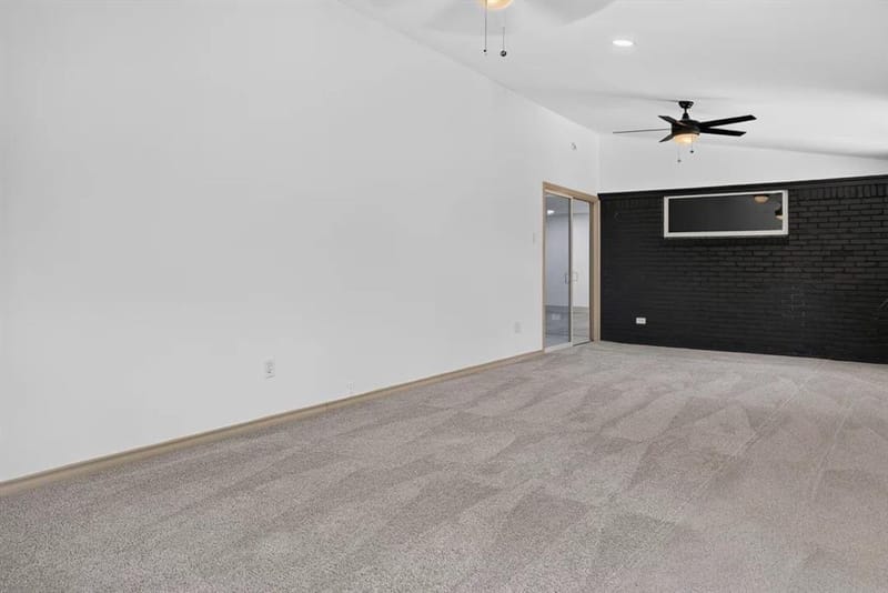 3811 Ovid Avenue, Dallas TX 75224 - Photo 13