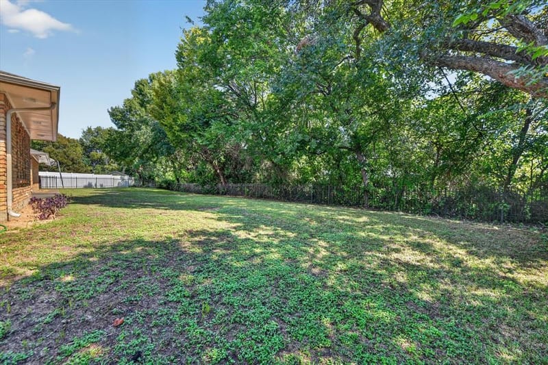 1430 Marlene Place, DeSoto TX 75115 - Photo 8