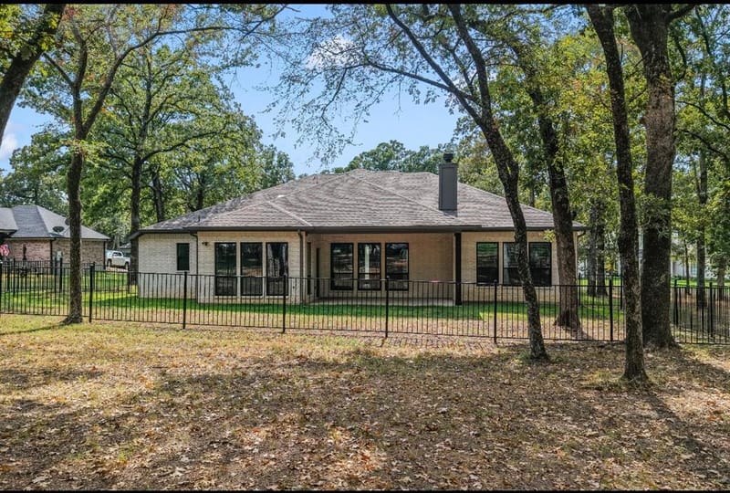 128 Saint Andrews Drive E, Mabank TX 75156 - Photo 23