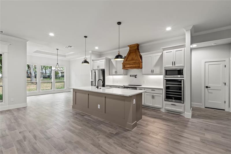 128 Saint Andrews Drive E, Mabank TX 75156