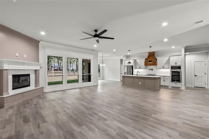128 Saint Andrews Drive E, Mabank TX 75156 - Photo 4