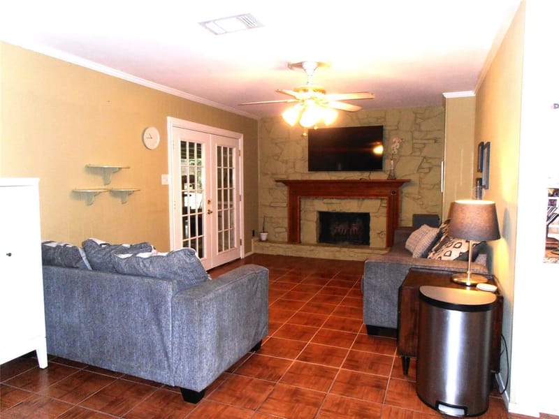 2911 Norwood Lane, Arlington TX 76013 - Photo 15