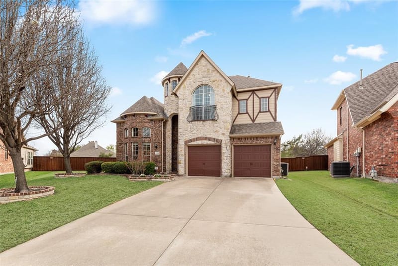 5736 New Castle Drive, Richardson TX 75082