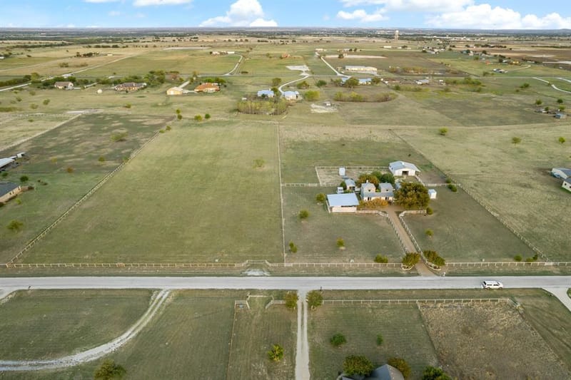 2436 Big Sky Trail, Ponder TX 76259 - Photo 34