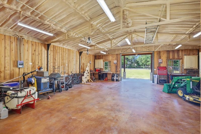 9229 Hub Clark Road, Pilot Point TX 76258 - Photo 34