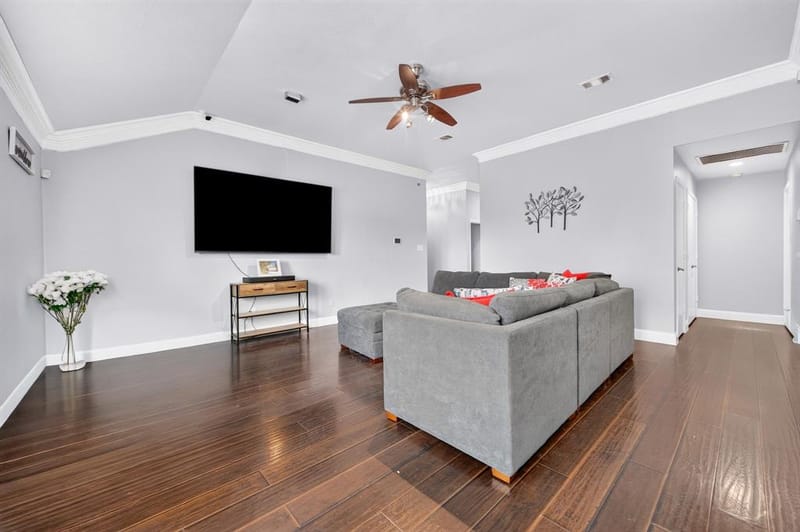 3350 Choir Street, Dallas TX 75237 - Photo 4