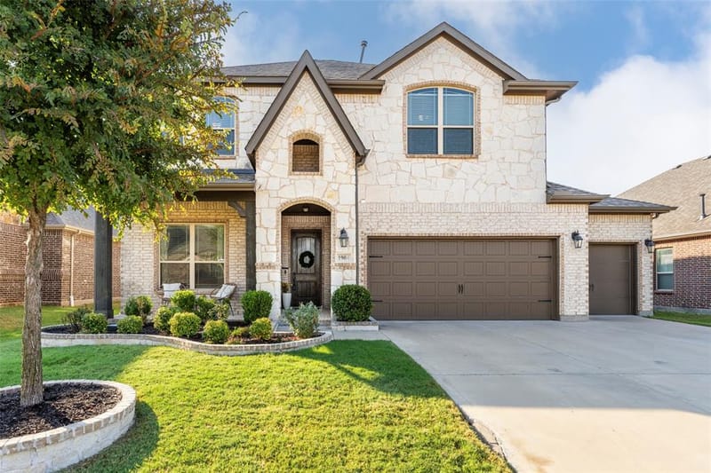 1904 Lasseter Drive, Mansfield TX 76063