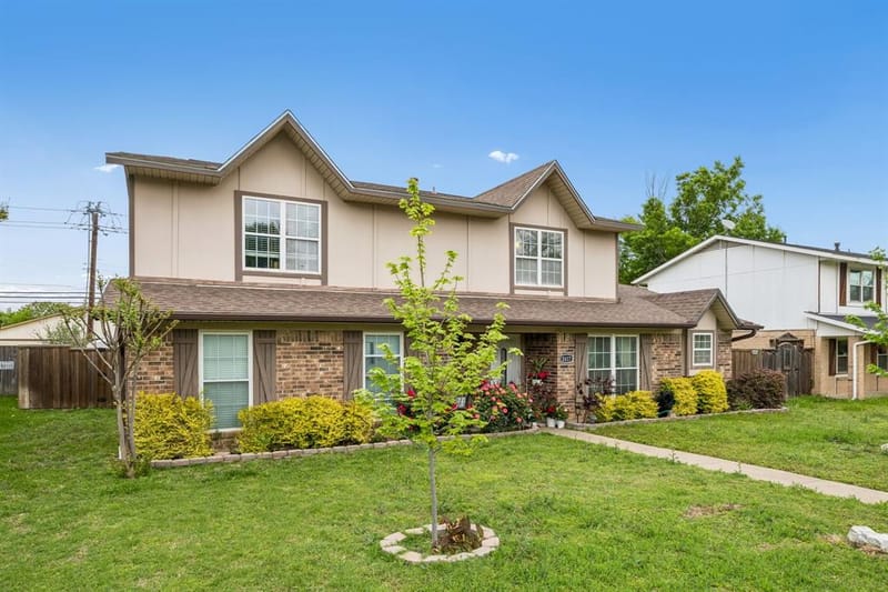 2417 Laurel Lane, Plano TX 75074 - Photo 3