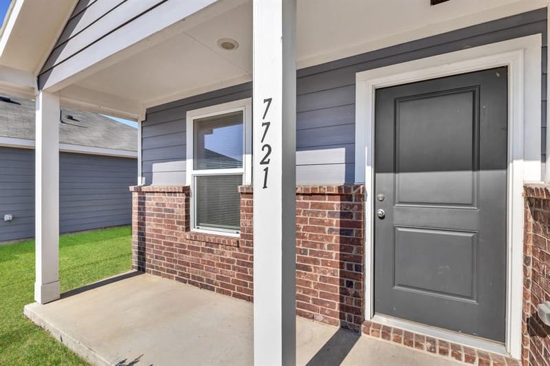 7721 Skier Drive, McKinney TX 75071 - Photo 3