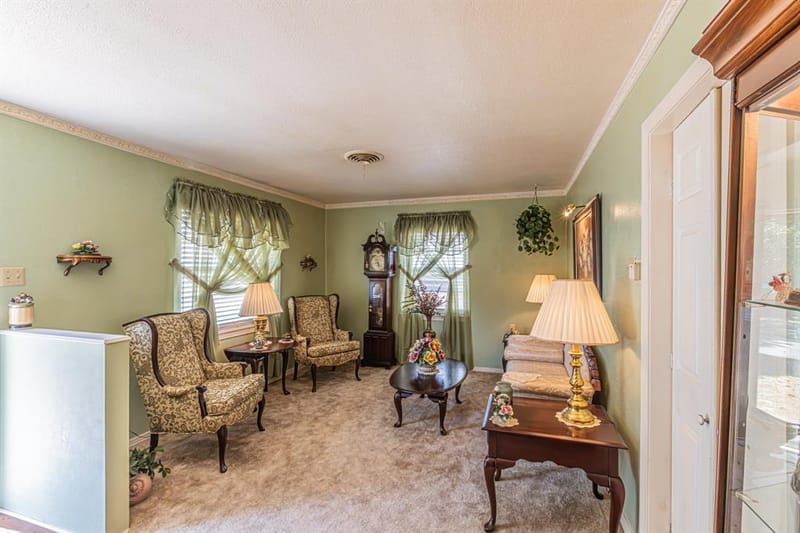 3723 Texas Drive, Dallas TX 75211 - Photo 6