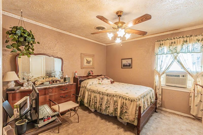 3723 Texas Drive, Dallas TX 75211 - Photo 20