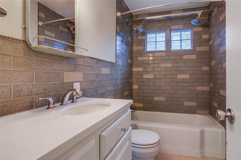 1806 Lakeland Drive, Dallas TX 75218 - Photo 15