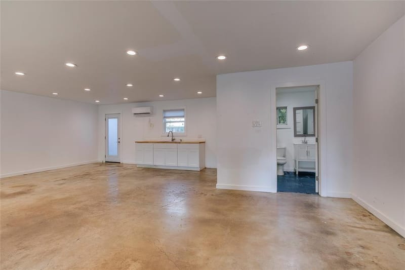1806 Lakeland Drive, Dallas TX 75218 - Photo 21