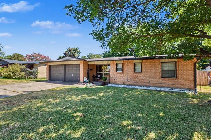 13650 Pyramid Drive, Farmers Branch TX 75234 - Photo 3