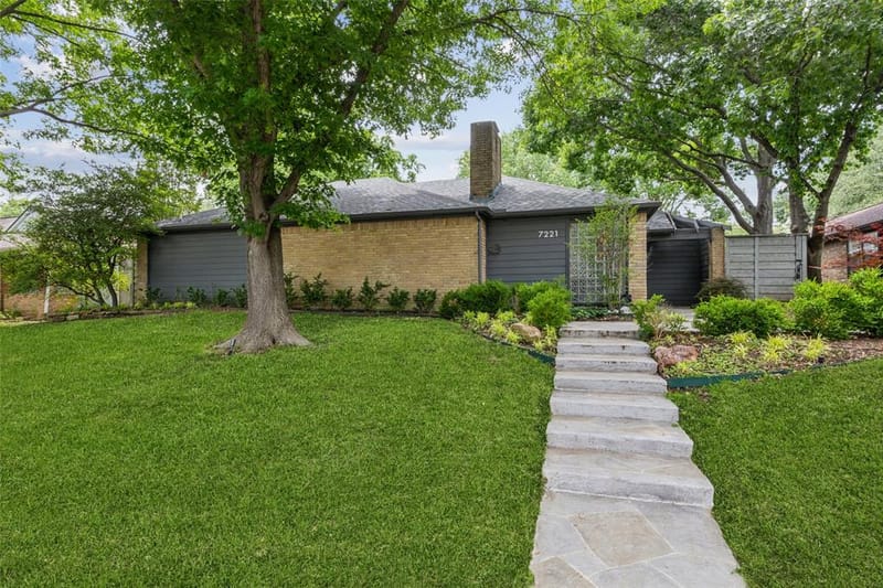 7221 Pleasant View Drive, Dallas TX 75231 - Photo 36