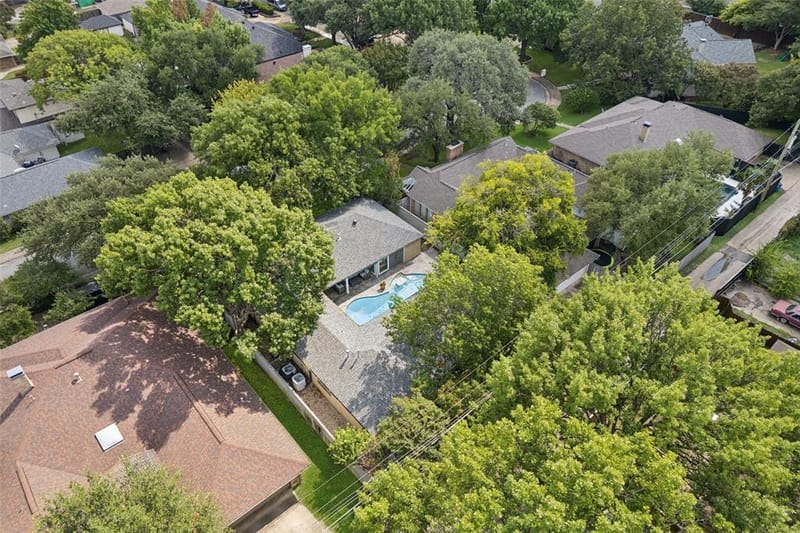 7221 Pleasant View Drive, Dallas TX 75231 - Photo 33