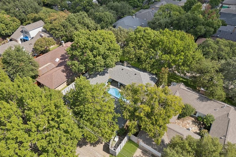 7221 Pleasant View Drive, Dallas TX 75231 - Photo 35
