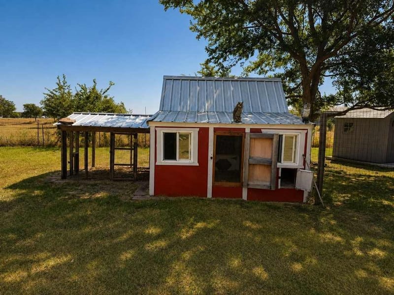 2415 Old Crawford Road, Crawford TX 76638 - Photo 32