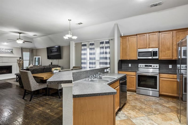 1023 Aviary, Aubrey TX 76227 - Photo 9