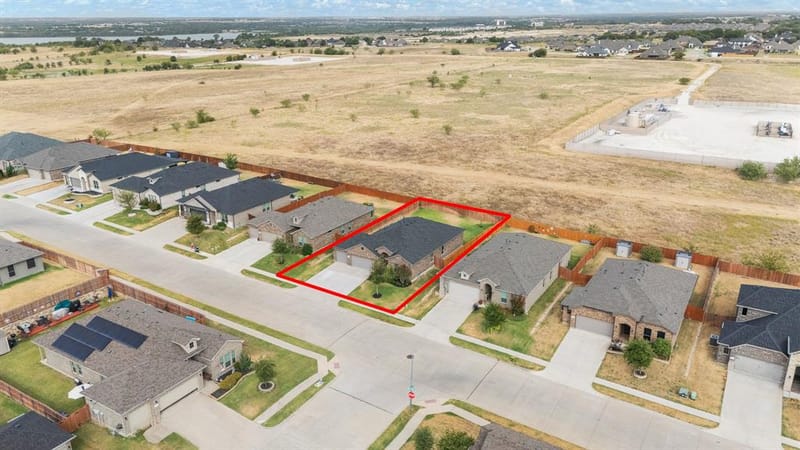 1812 Millbrae Road, Cleburne TX 76033 - Photo 28